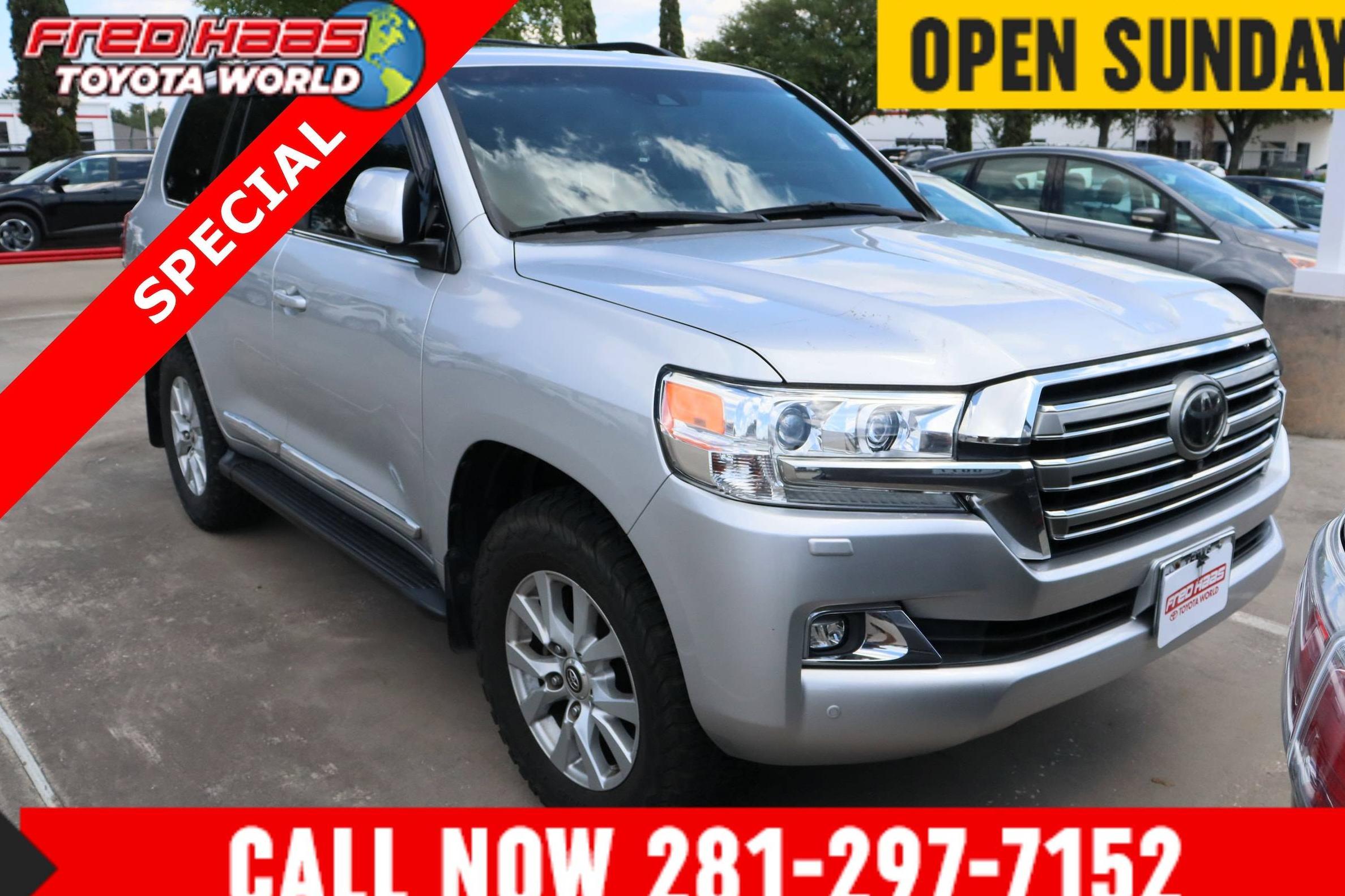 TOYOTA LAND CRUISER 2019 JTMCY7AJ2K4081794 image